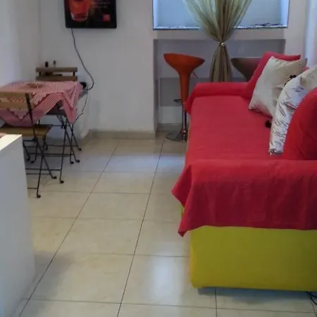 Apartment Laboratorio A 15 Minuti A Piedi Dal Duomo *